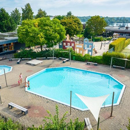 Landal Marina Resort Well Велл Экстерьер фото